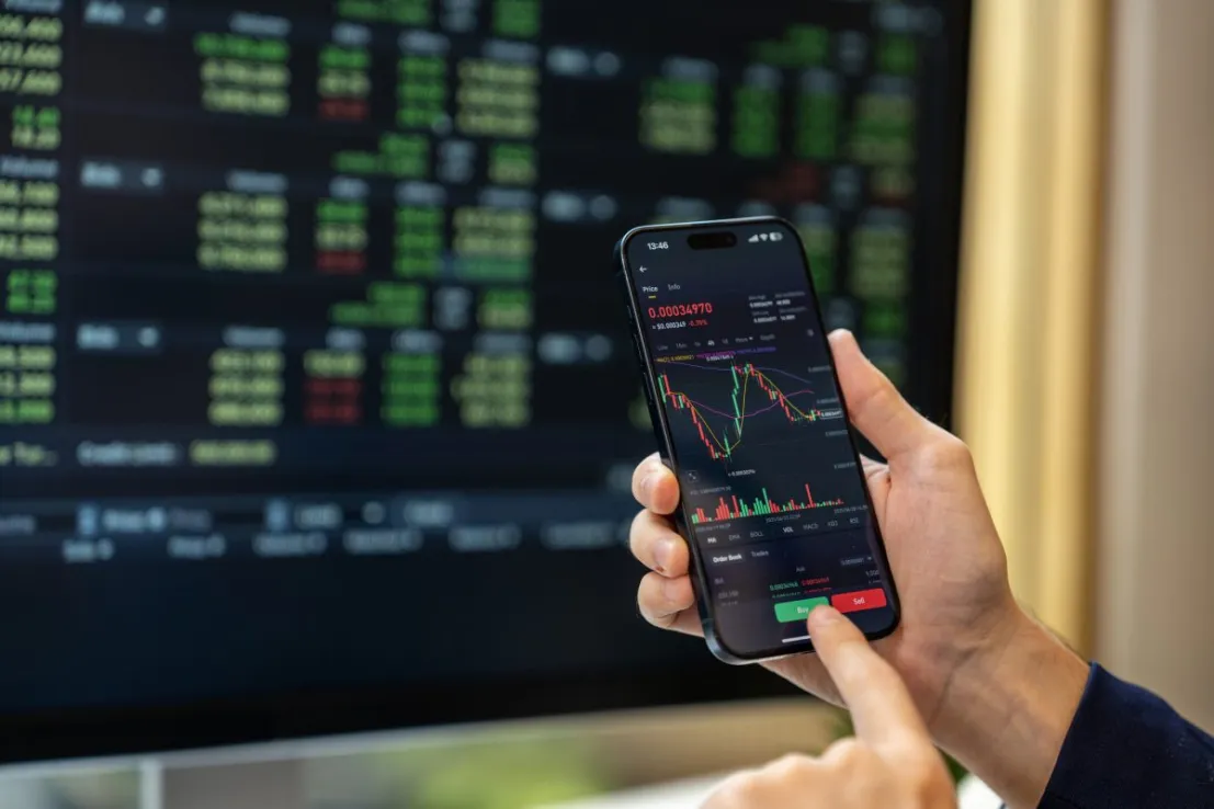 Los flujos de Interactive Investor impulsan el aumento de beneficios de Aberdeen