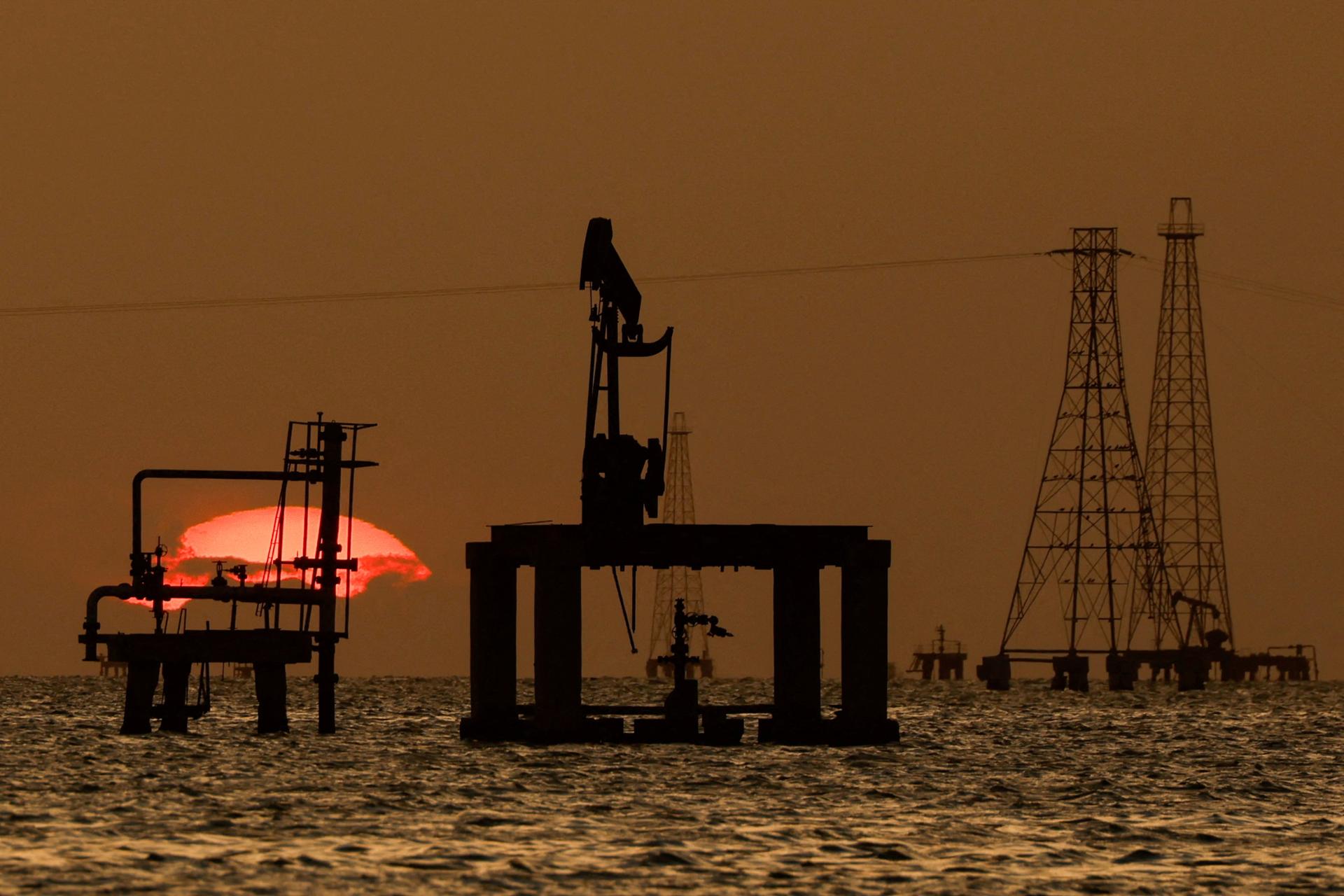 Trump dichiara che gli Stati Uniti hanno concluso un accordo con il Venezuela per prendere il controllo di 65 miliardi di barili di riserve petrolifere