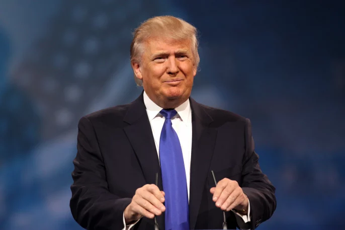 トランプ大統領、AI大手首脳による「スーパーインテリジェンスに関する協定」調印を受け、データセンター支援を再確認