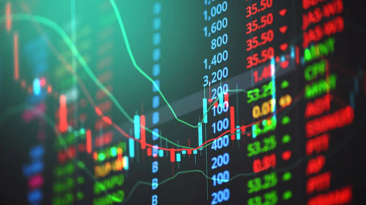 Sensex и Nifty резко снизились: шесть причин слабой сессии на рынке