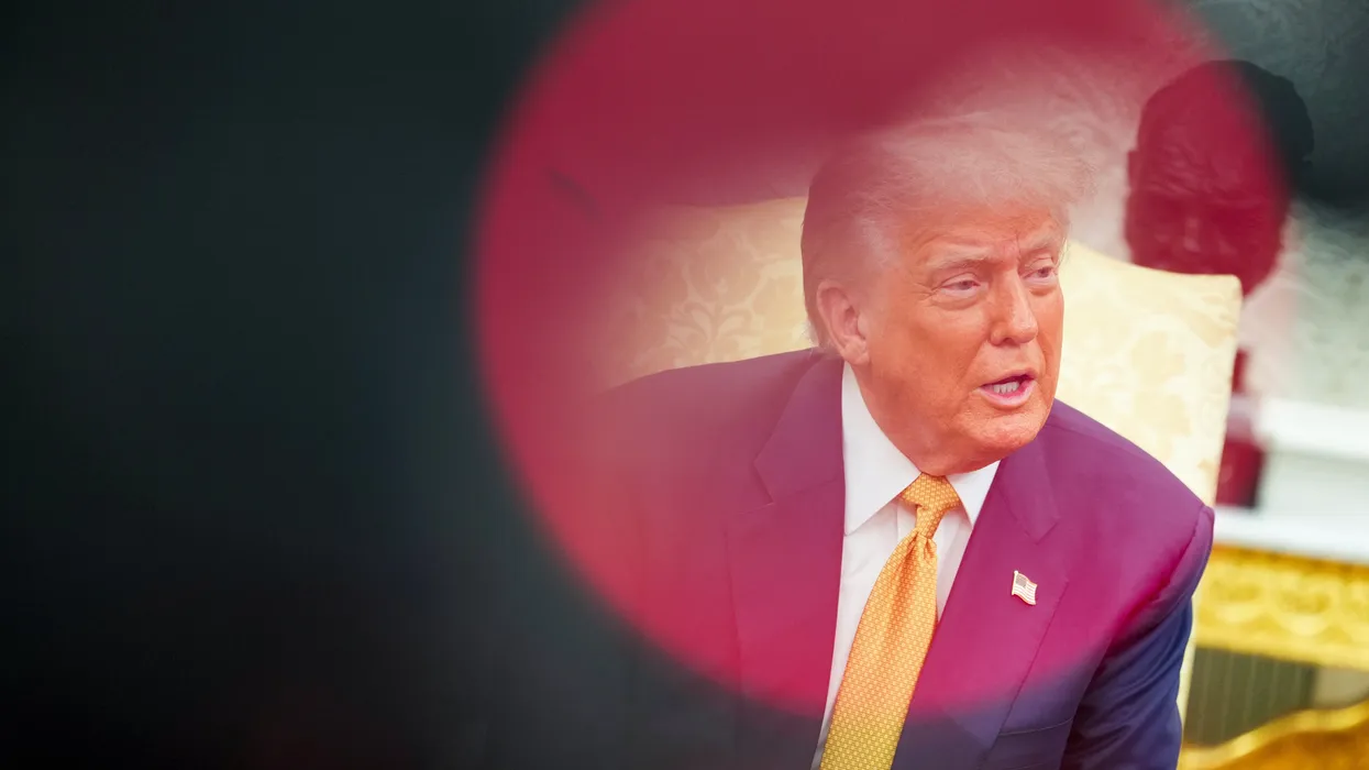 Trump deutet nationalen Notstand an, um bundesweite Wahlregeln zu beeinflussen