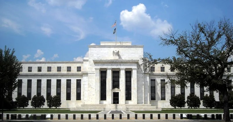 Вакансии в США снизились до 7,36 млн в июне на фоне охлаждения рынка труда