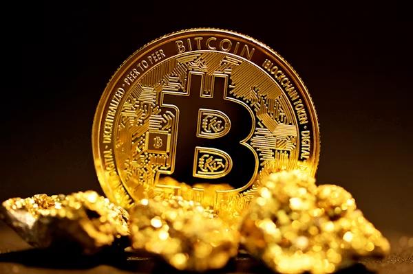 Bitcoin had meer dan tien jaar nodig om een stijging van 5.000x te bereiken, terwijl BlockDAG die schaal vanaf het begin presenteert