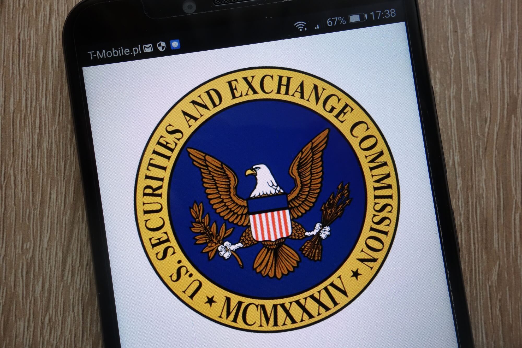 La SEC apre il trading onchain di azioni con l'Innovation Exemption