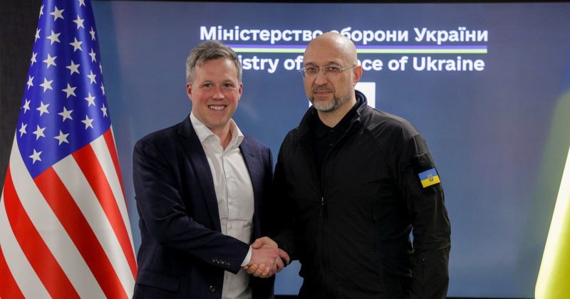 I ministri delle Finanze di USA e Russia discutono un potenziale piano di pace per l'Ucraina