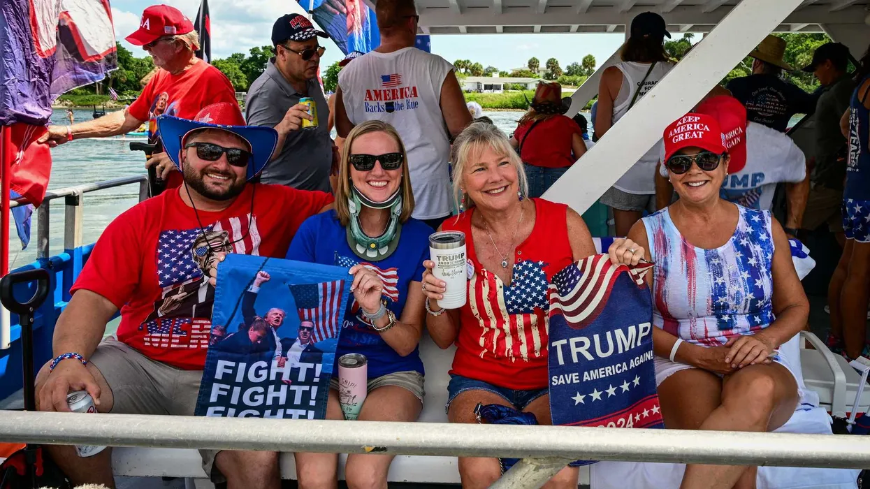 Mroczna psychologia stojąca za tym, dlaczego baza Trumpa czerpie radość z bólu liberałów