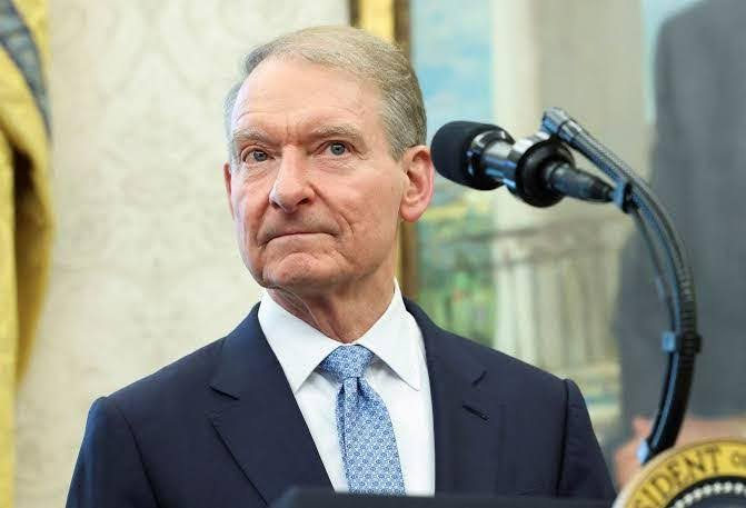 Il presidente della SEC Atkins definisce storica la proposta di regolamentazione delle criptovalute e sollecita il voto sul CLARITY Act