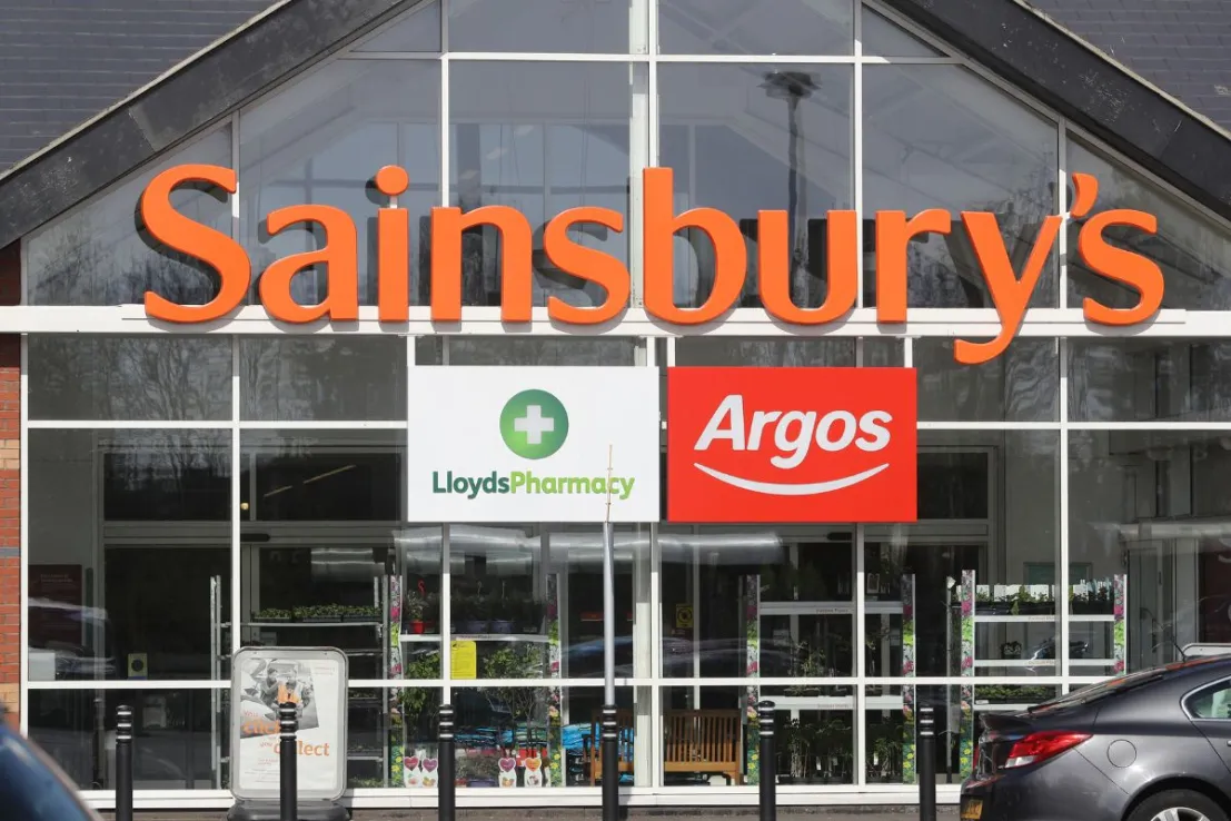 Sainsbury's продаст Argos в рамках сделки на 120 млн фунтов стерлингов при поддержке частного капитала