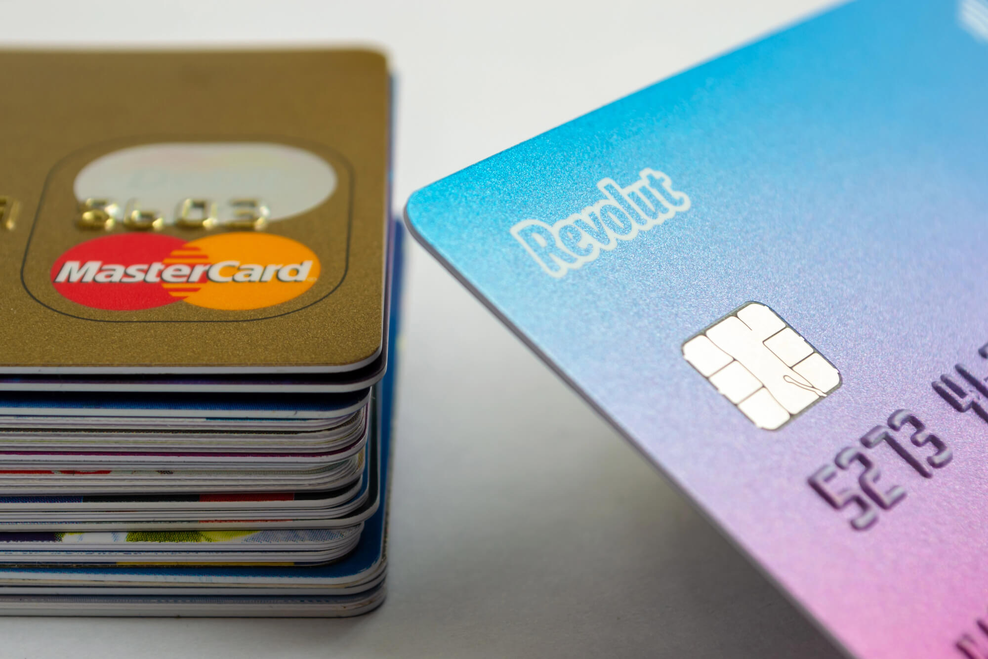 Revolut、FINMAにスイス銀行免許を申請