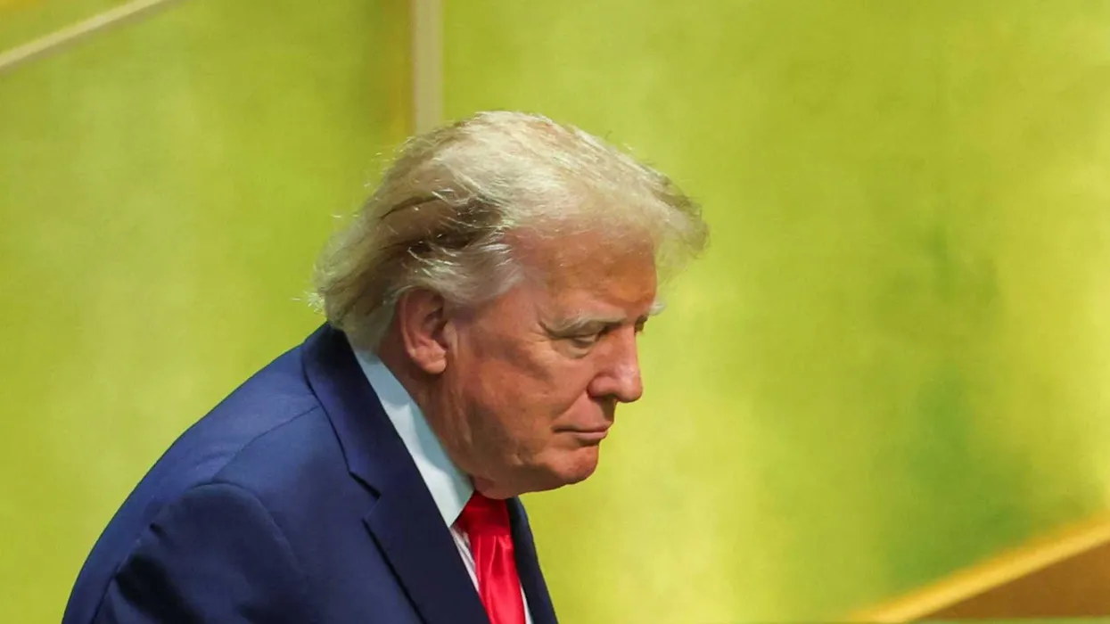 Cła Trumpa to „epicka wpadka polityczna”, gdyż sondaże pokazują szeroki sprzeciw wyborców przed wyborami do Kongresu
