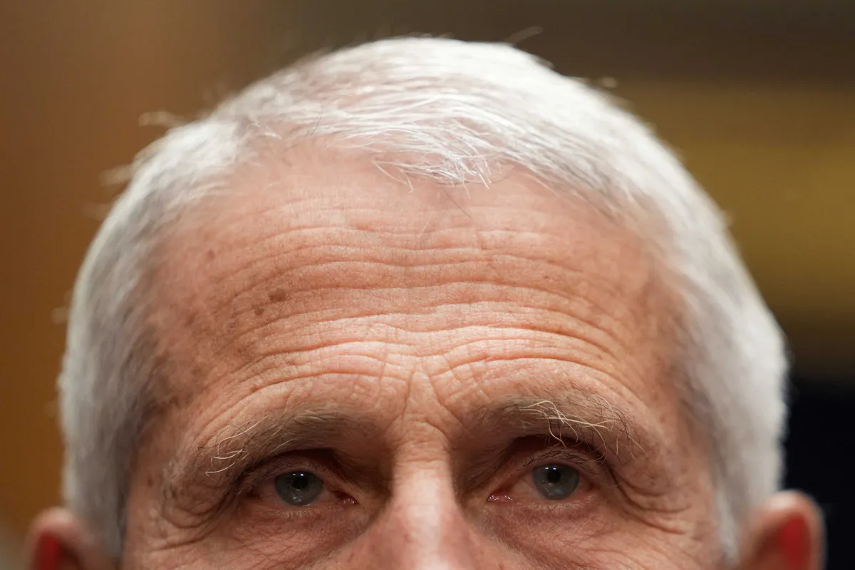 Rand Paul avvia la procedura per programmare un voto di oltraggio contro Anthony Fauci dopo un'udienza al Senato