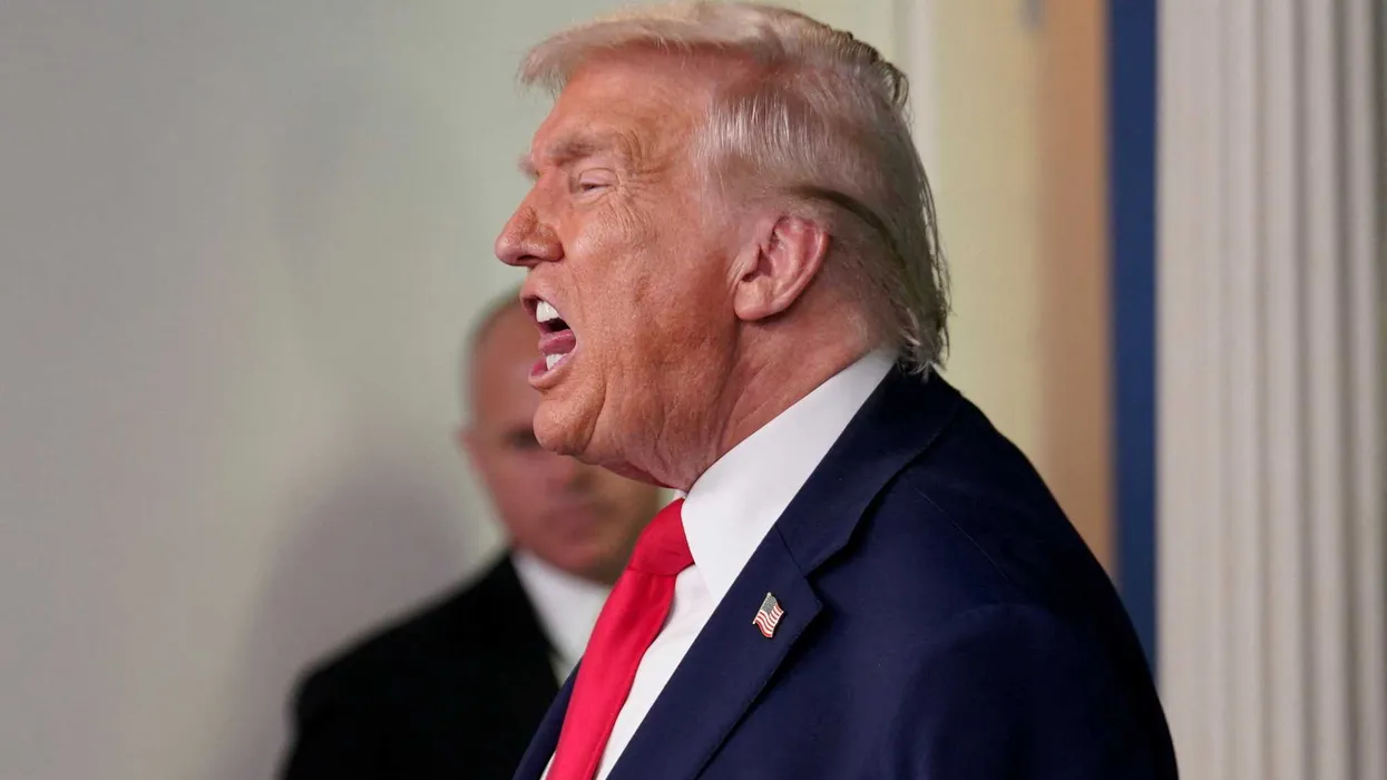 Były sekretarz prasowy Joe Lockhart: „potrzebny psychiatra” po zestawieniu fragmentów, w których Trump obrzuca kobietami dziennikarki obelgami