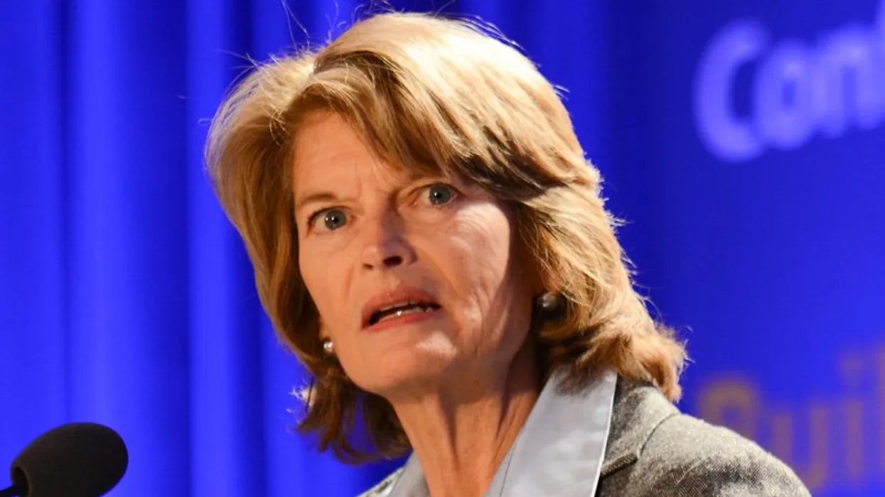 La oficina de Murkowski y un exfuncionario electoral refutan la maniobra de James O'Keefe con una boleta en Alaska