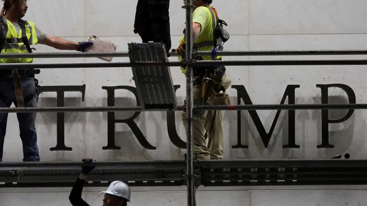 Угрозы Трампа в адрес Центра Кеннеди отражают непонимание некоммерческих норм, считает критик