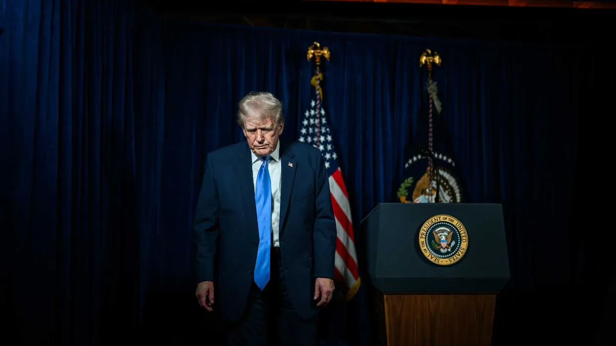 Trump réduirait les États-Unis à « la chute de Rome » à un rythme alarmant, écrit The i Paper