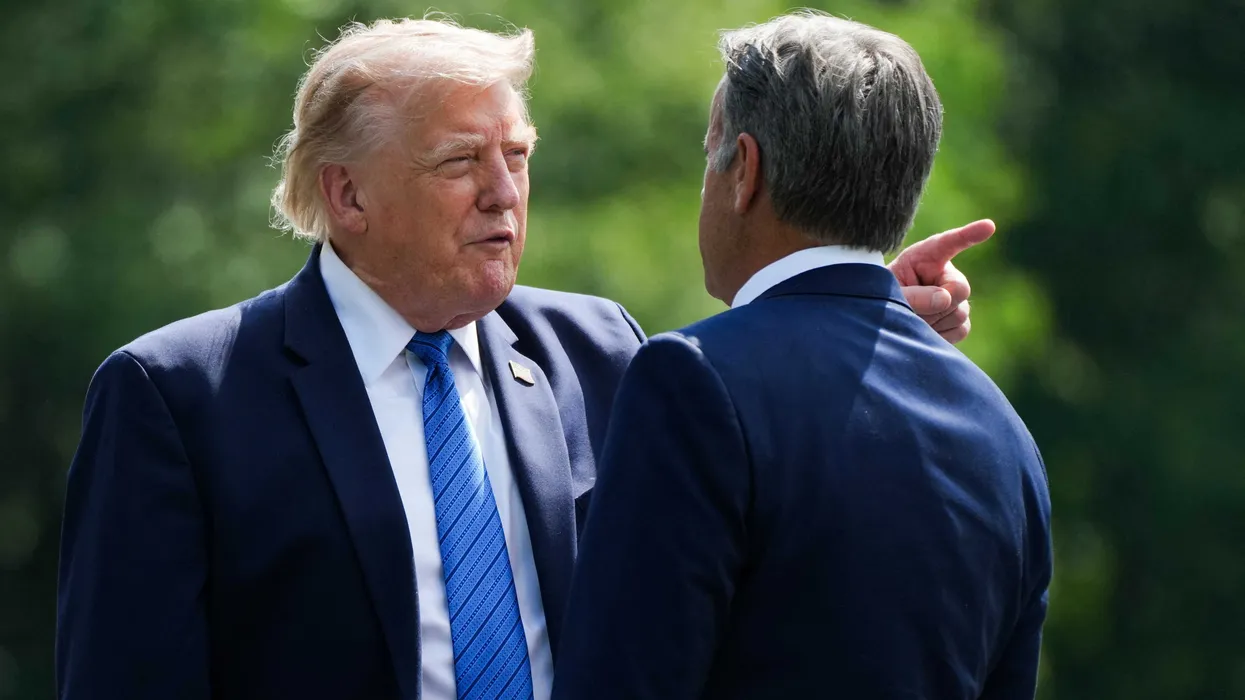Cómo Trump presionó a la élite firma de abogados Paul Weiss para que capitulara: el interior de la decisión impulsada por el miedo y el beneficio
