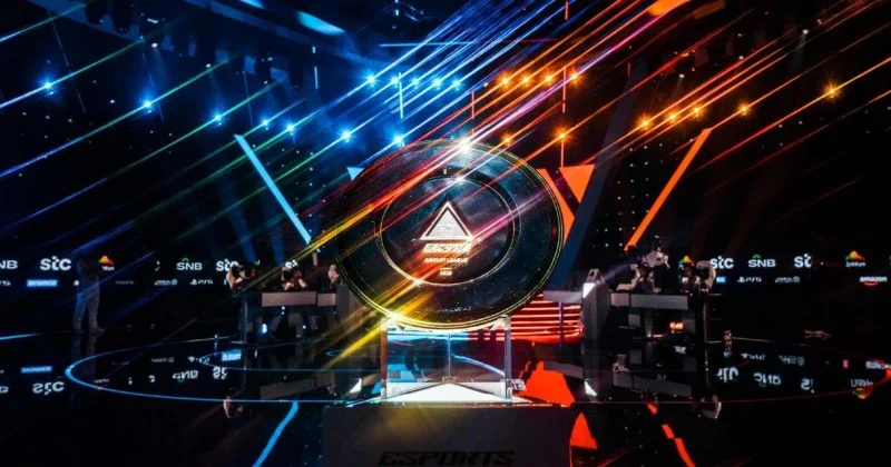 Sashi Esport обыгрывает Virtus.pro в открытом отборе EWC 2026 и выходит в 1/8 финала