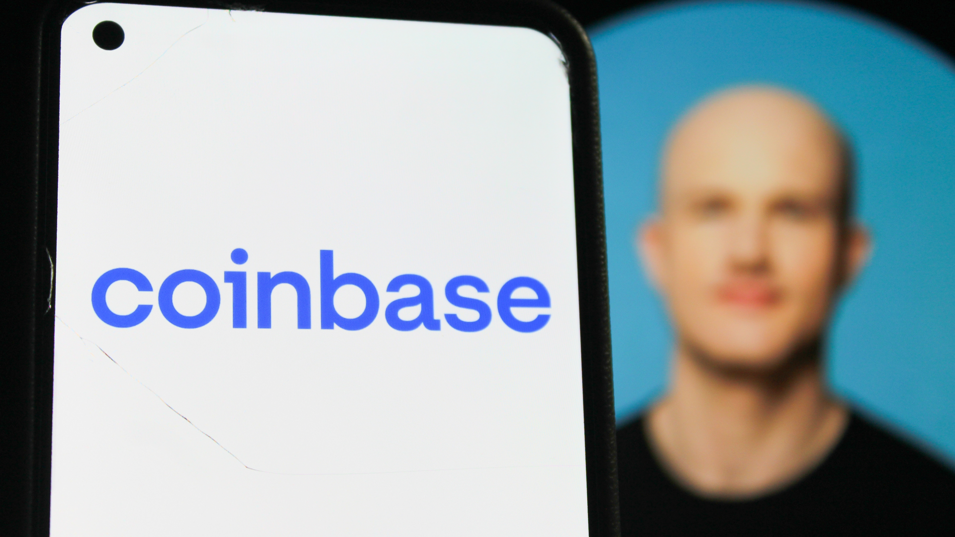 Генеральный директор Coinbase Брайан Армстронг заявил, что дно биткоина пройдено, и ожидает принятия закона Clarity Act на следующей неделе